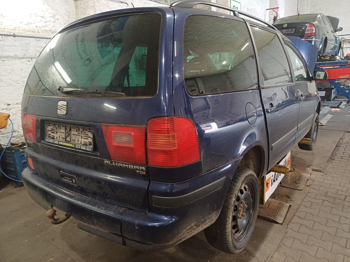 SEAT ALHAMBRA 2002