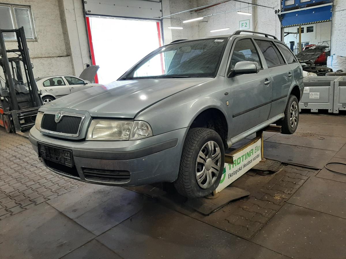 ŠKODA OCTAVIA 2002