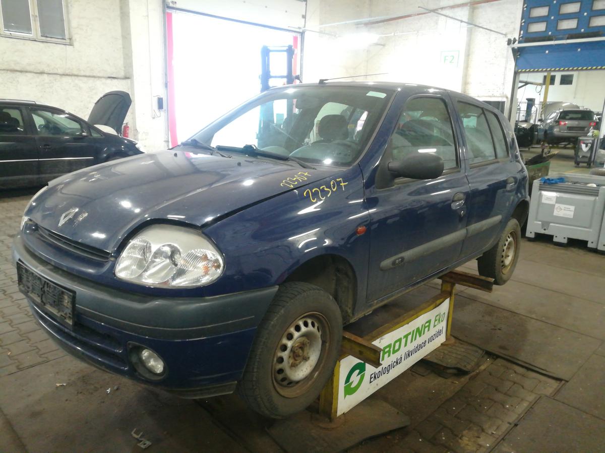 RENAULT CLIO 2000