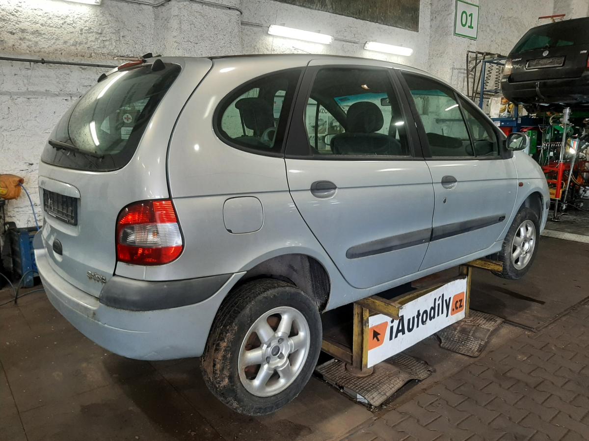 RENAULT SCENIC 2000