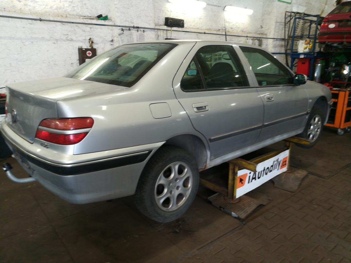 PEUGEOT 406 2001