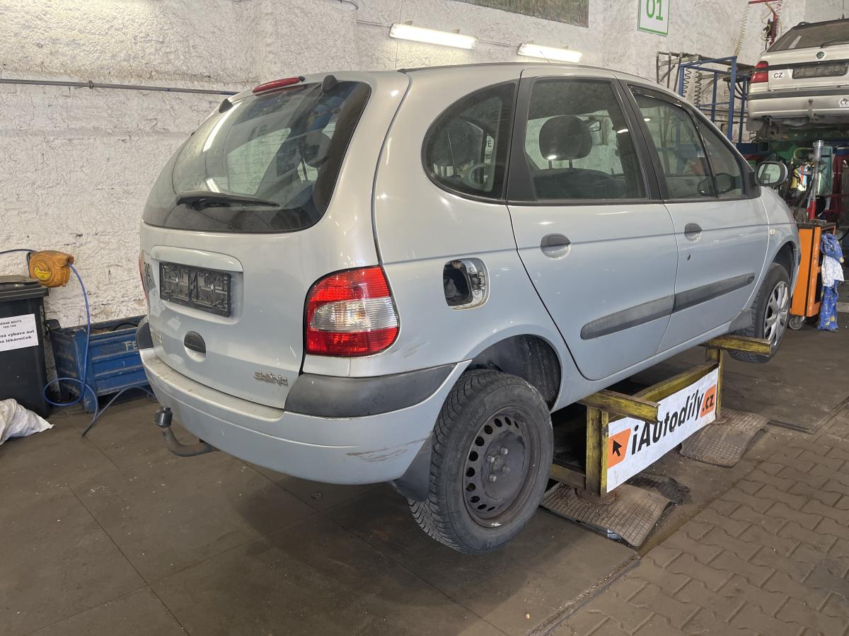 RENAULT SCENIC 2000