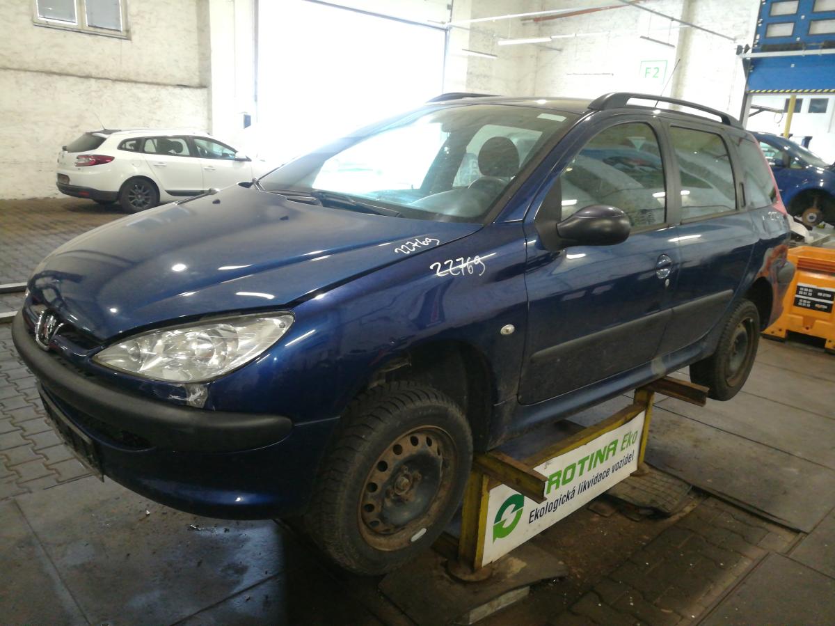 PEUGEOT 206 2005