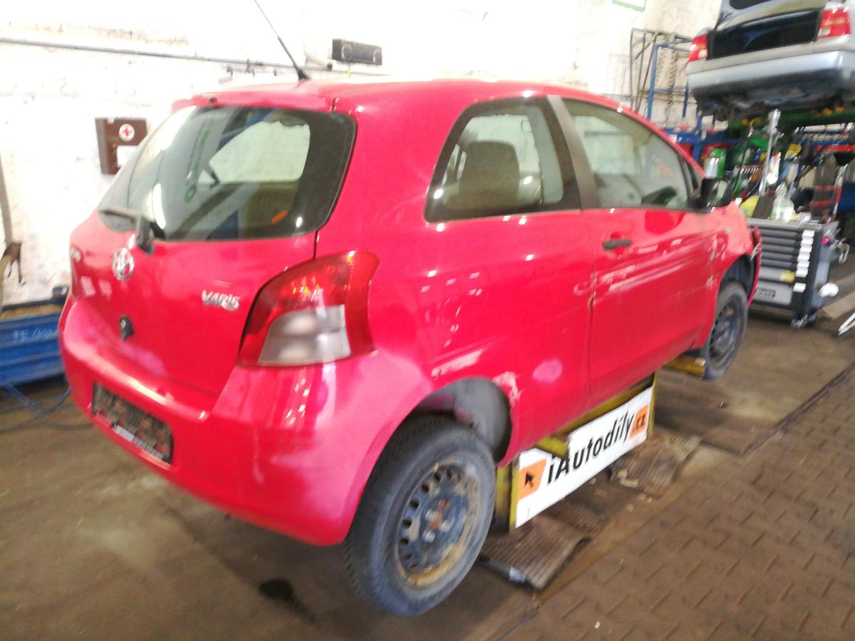 TOYOTA YARIS 2008