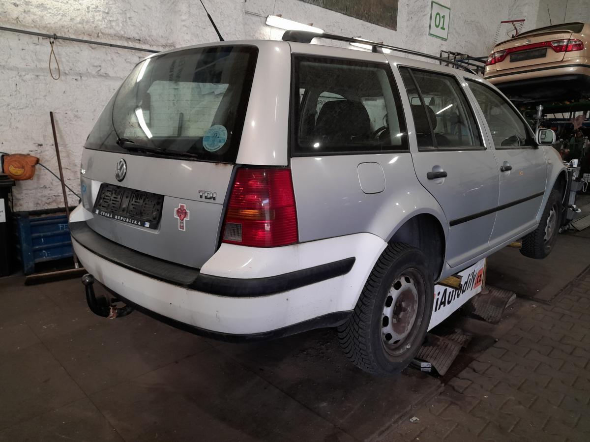 VOLKSWAGEN GOLF 1999