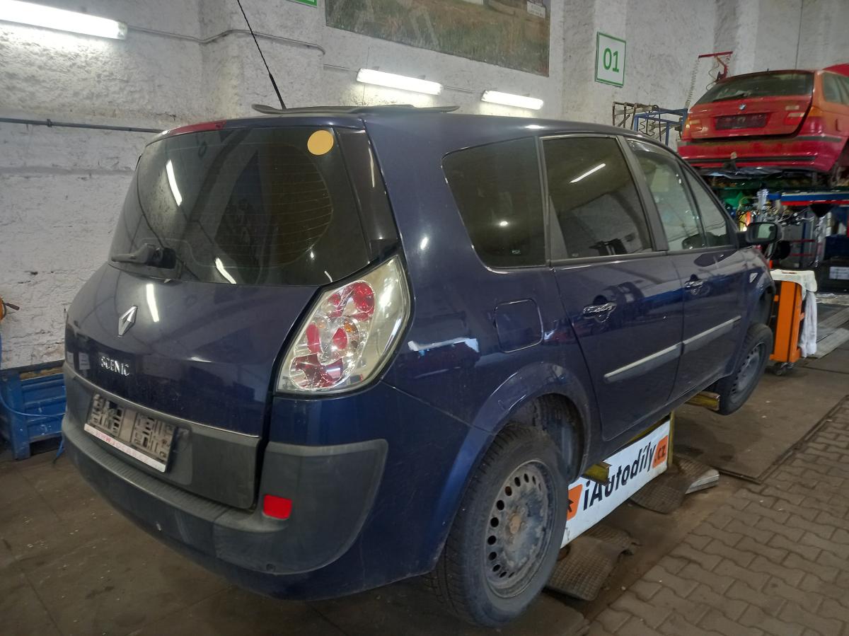 RENAULT SCENIC 2004