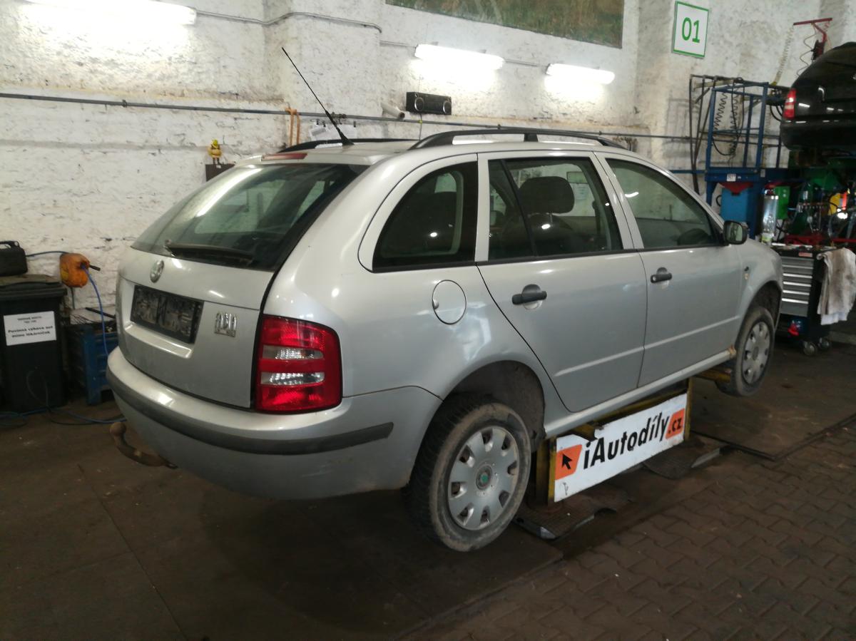 ŠKODA FABIA 2001