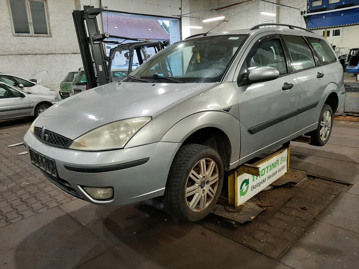 FORD FOCUS 2004