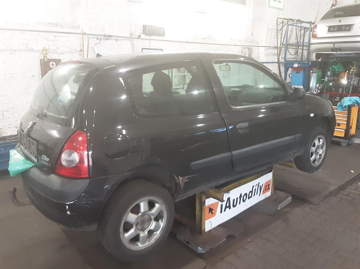 RENAULT CLIO 2005