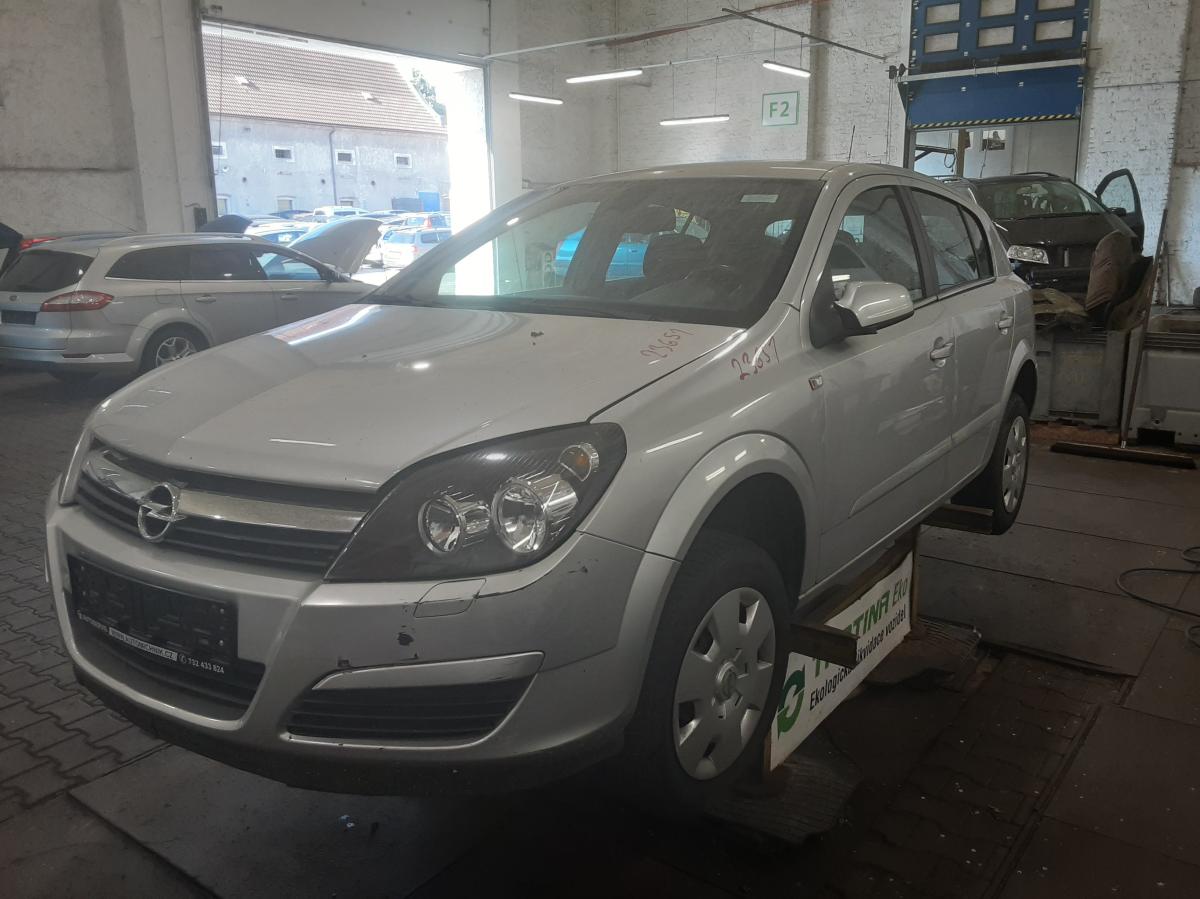 OPEL ASTRA 2004