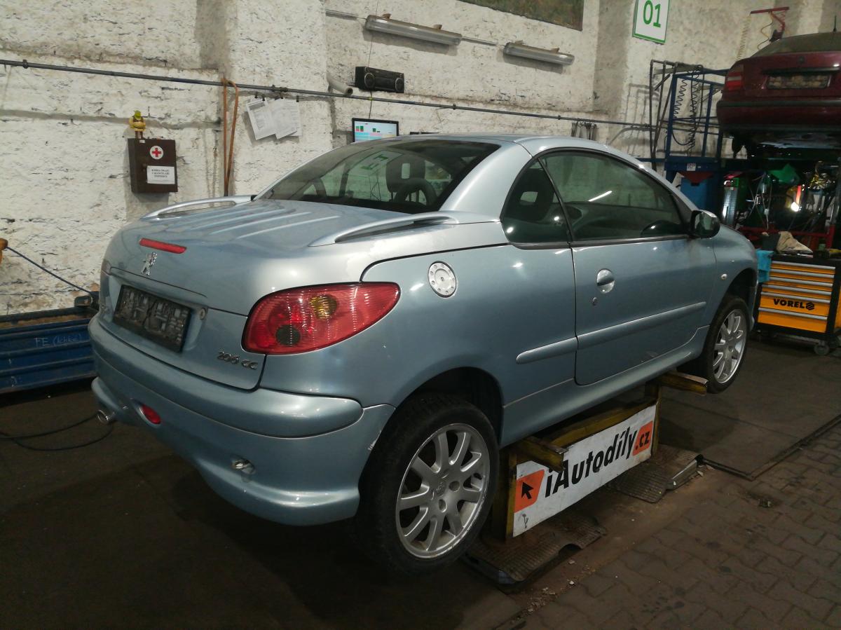 PEUGEOT 206 2003