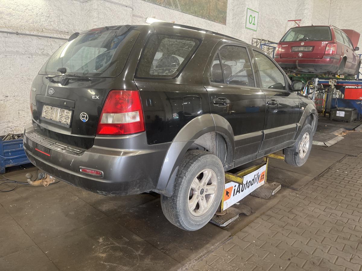 KIA SORENTO 2003