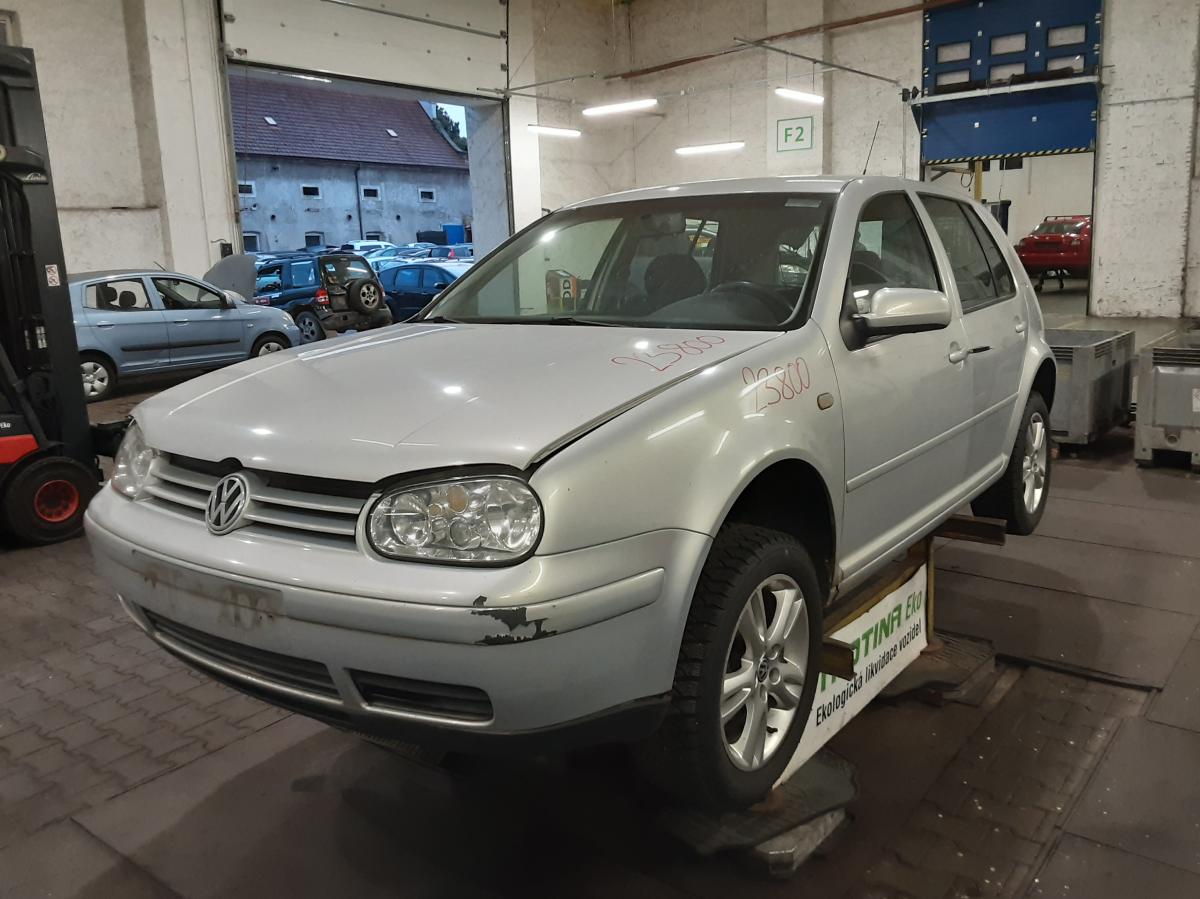 VOLKSWAGEN GOLF 1998