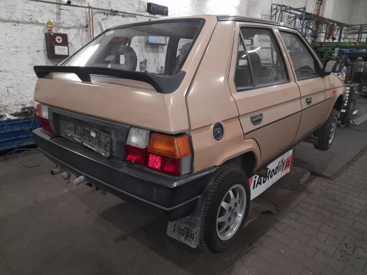 ŠKODA FAVORIT 1990