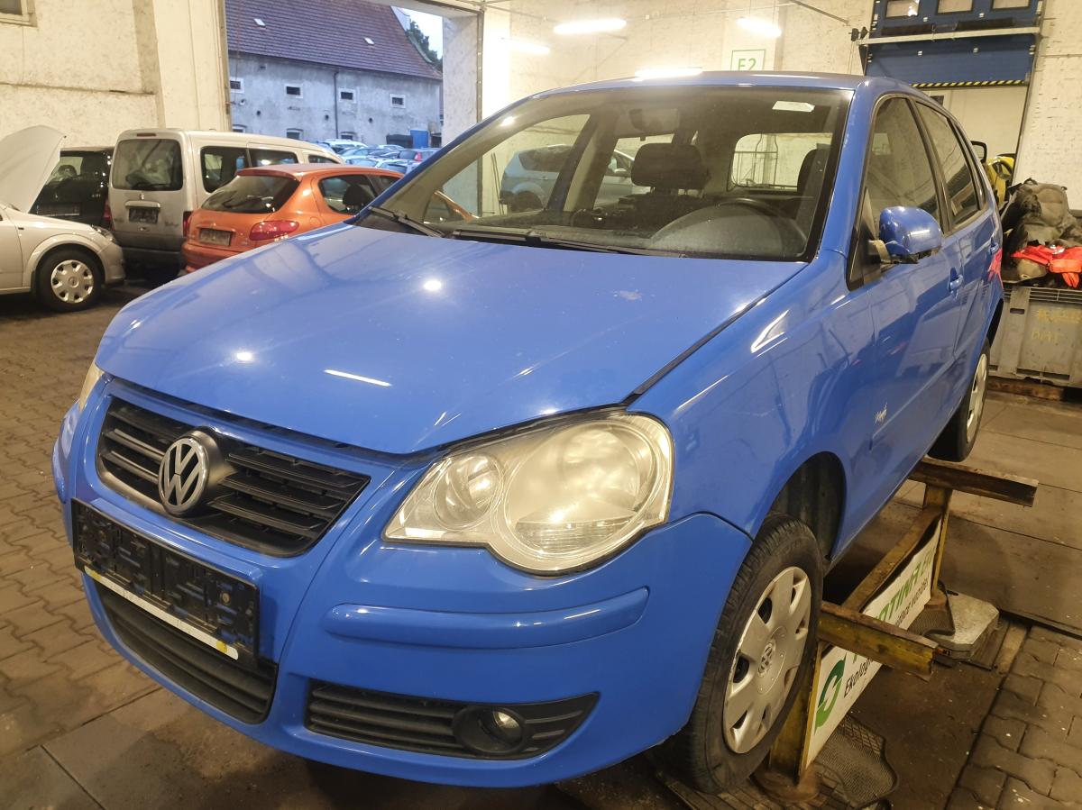 VOLKSWAGEN POLO 2008