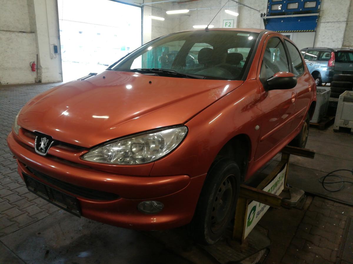 PEUGEOT 206 2000