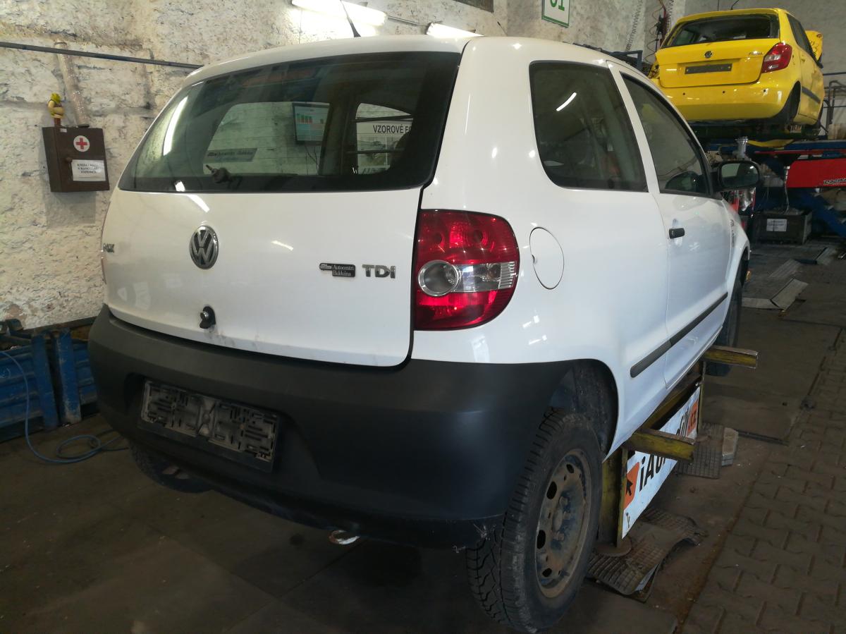 VOLKSWAGEN FOX 2009