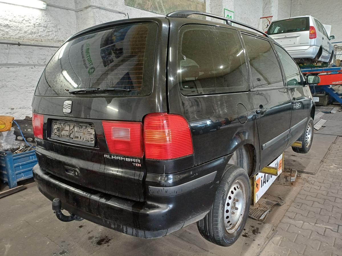 SEAT ALHAMBRA  2001