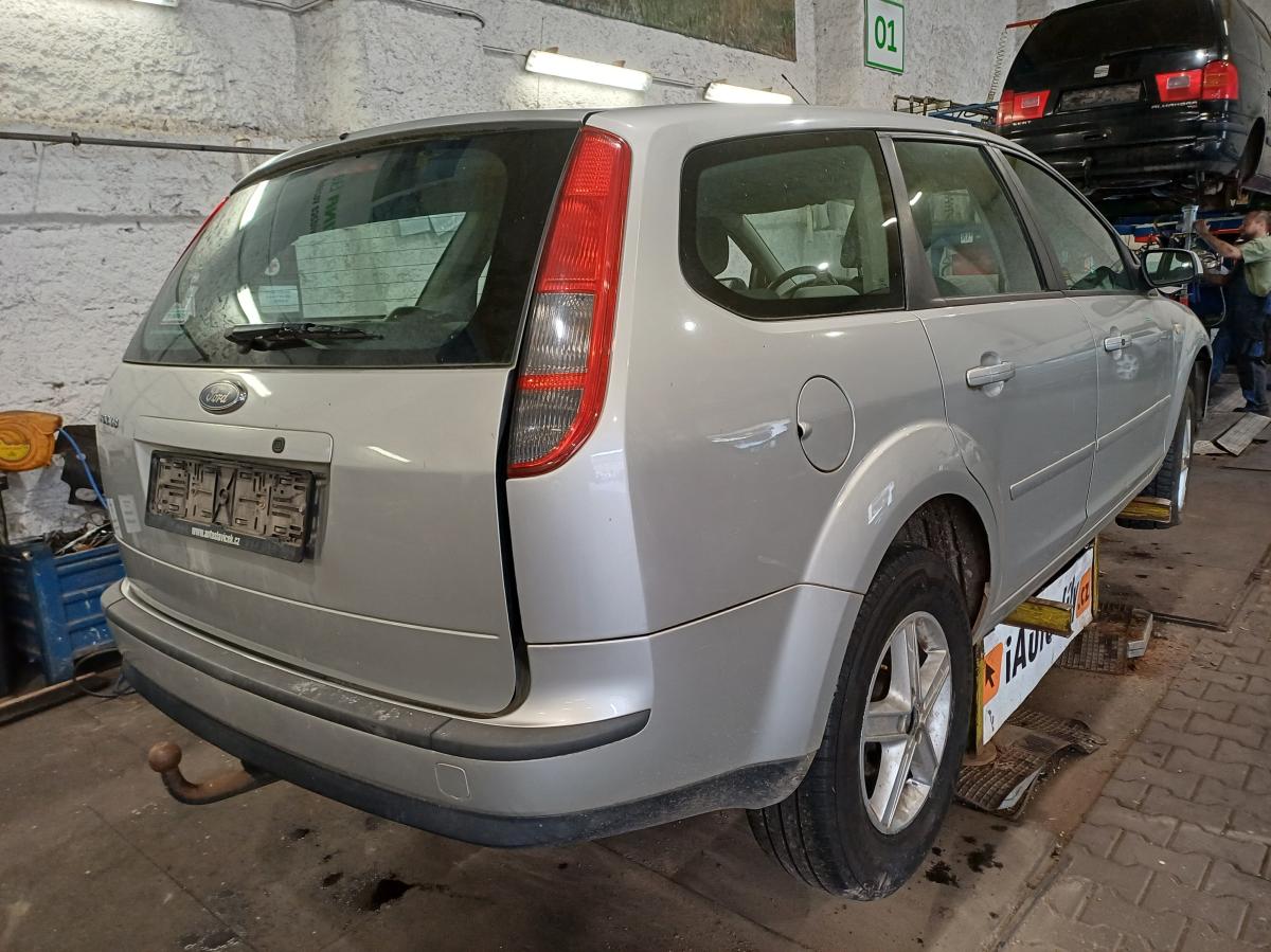 FORD FOCUS 2006