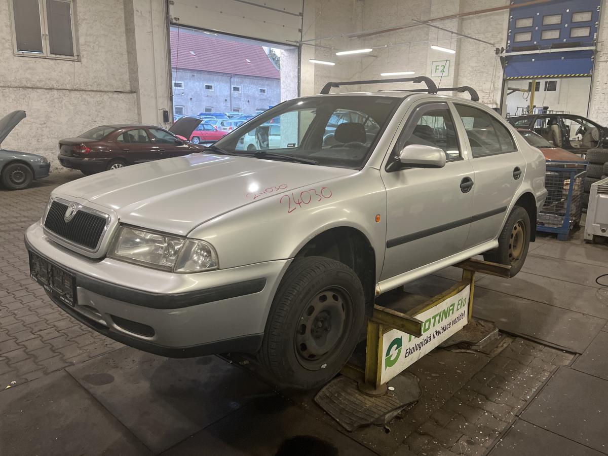 ŠKODA OCTAVIA 2000