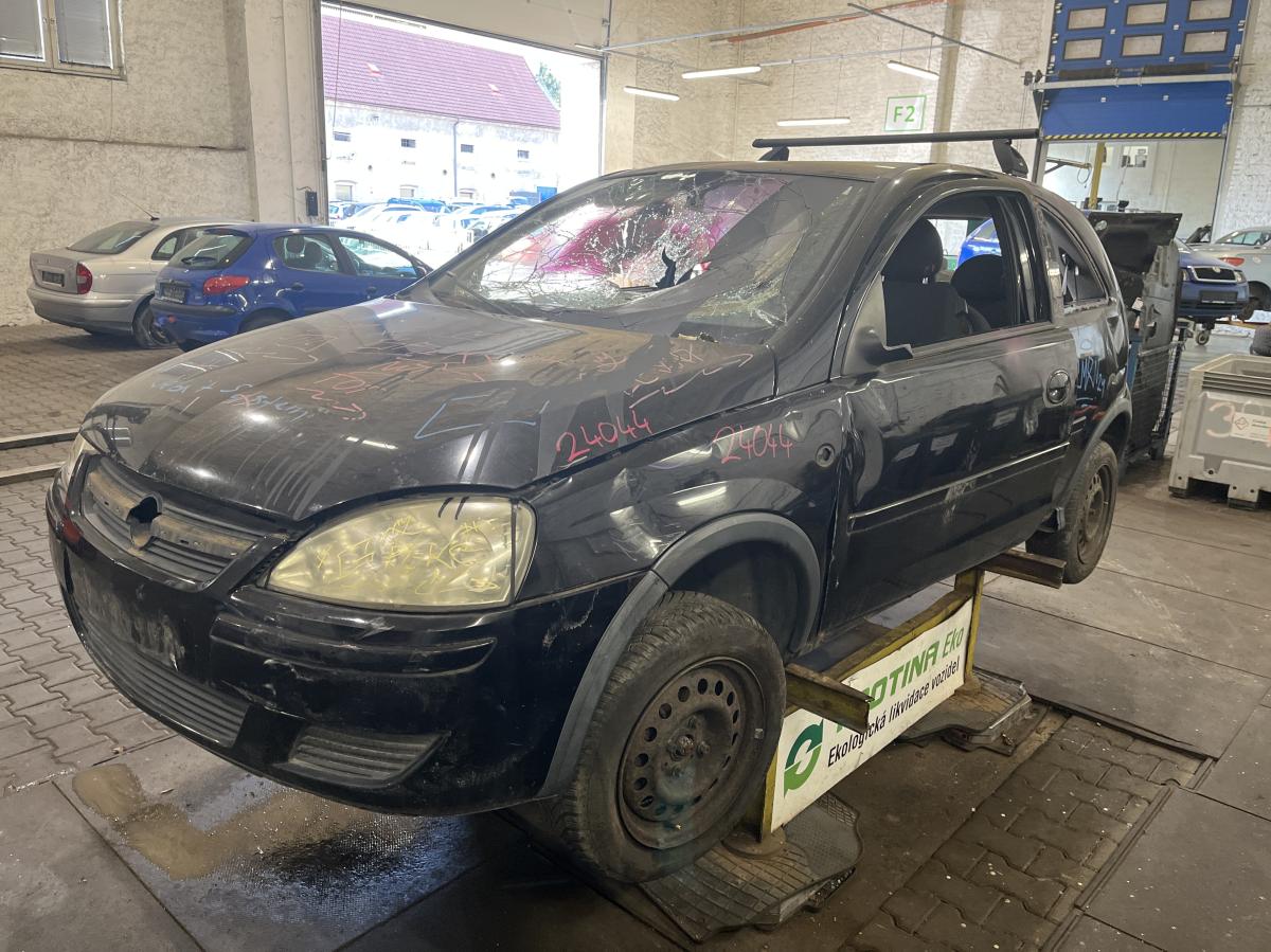 OPEL CORSA 2005