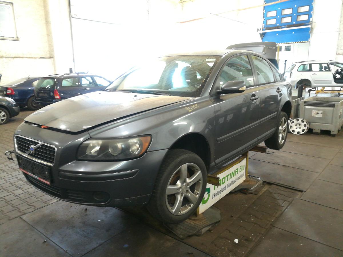 VOLVO S40 2004