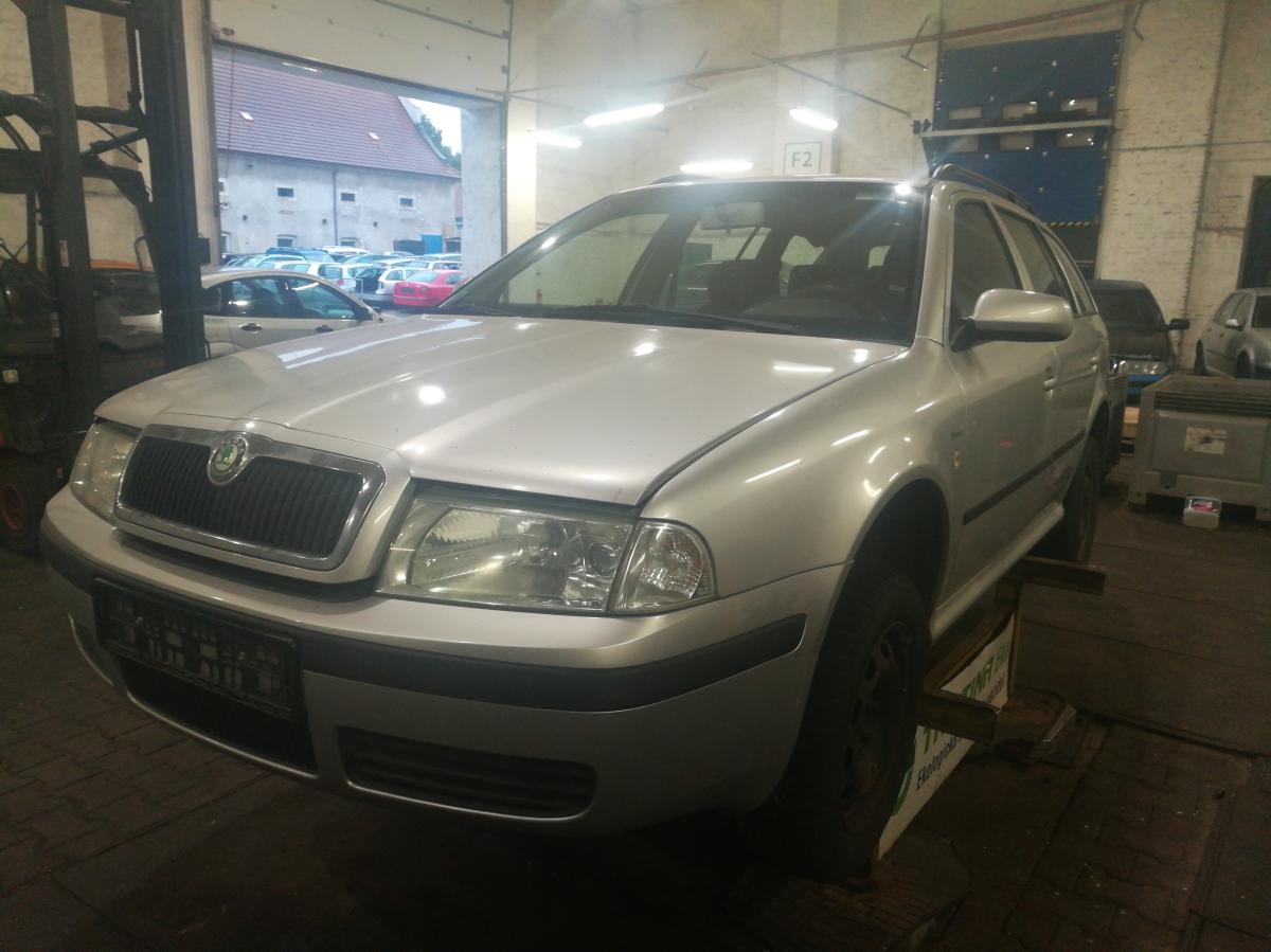 ŠKODA OCTAVIA 2003