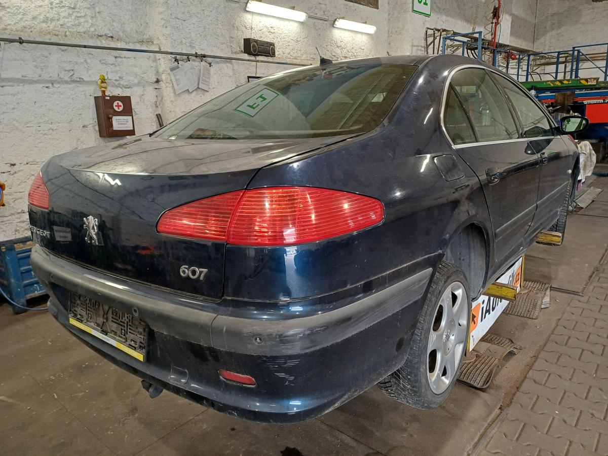 PEUGEOT 607 2004