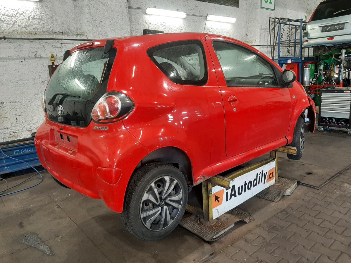 TOYOTA AYGO 2009