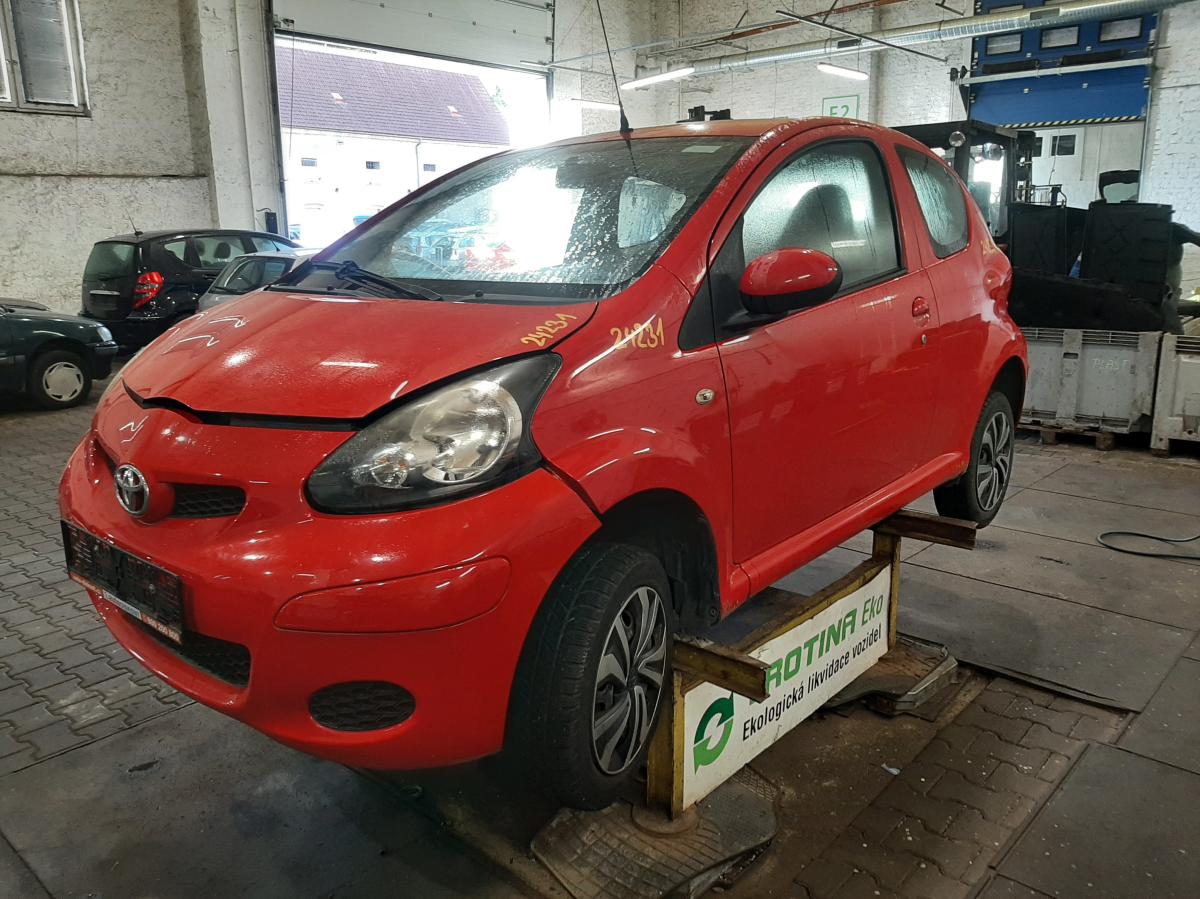 TOYOTA AYGO 2009