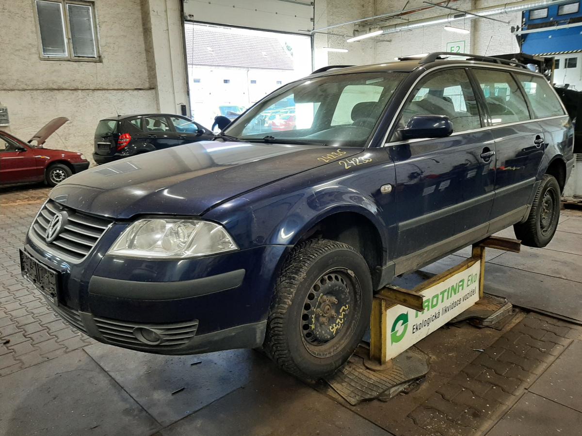 Volkswagen PASSAT 2002