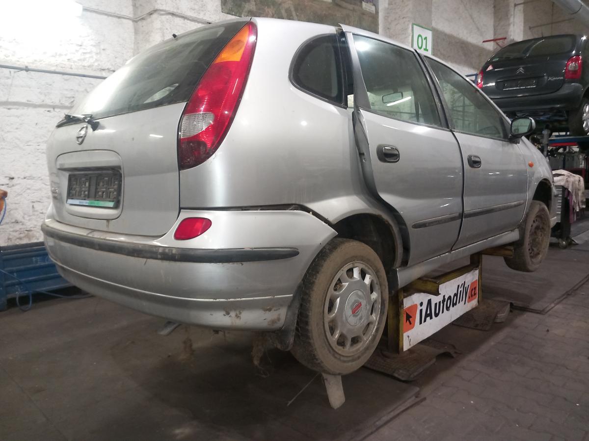 NISSAN ALMERA TINO  2003