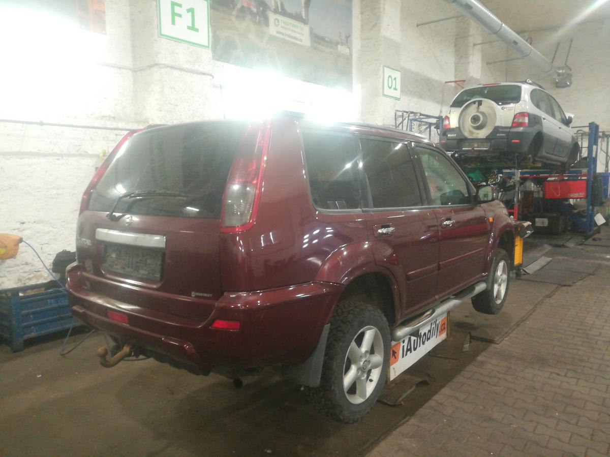 NISSAN X-TRAIL 2002