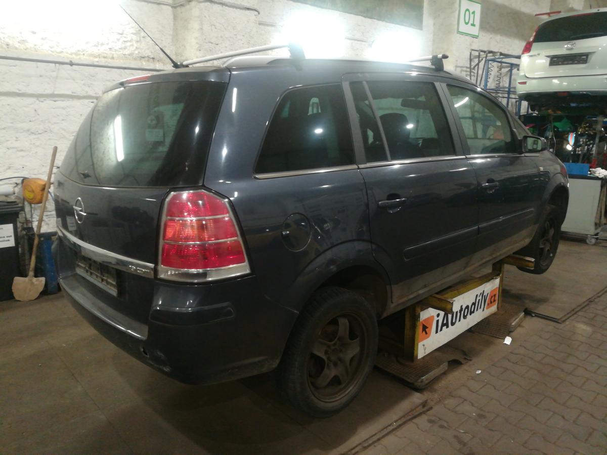 OPEL ZAFIRA 2006