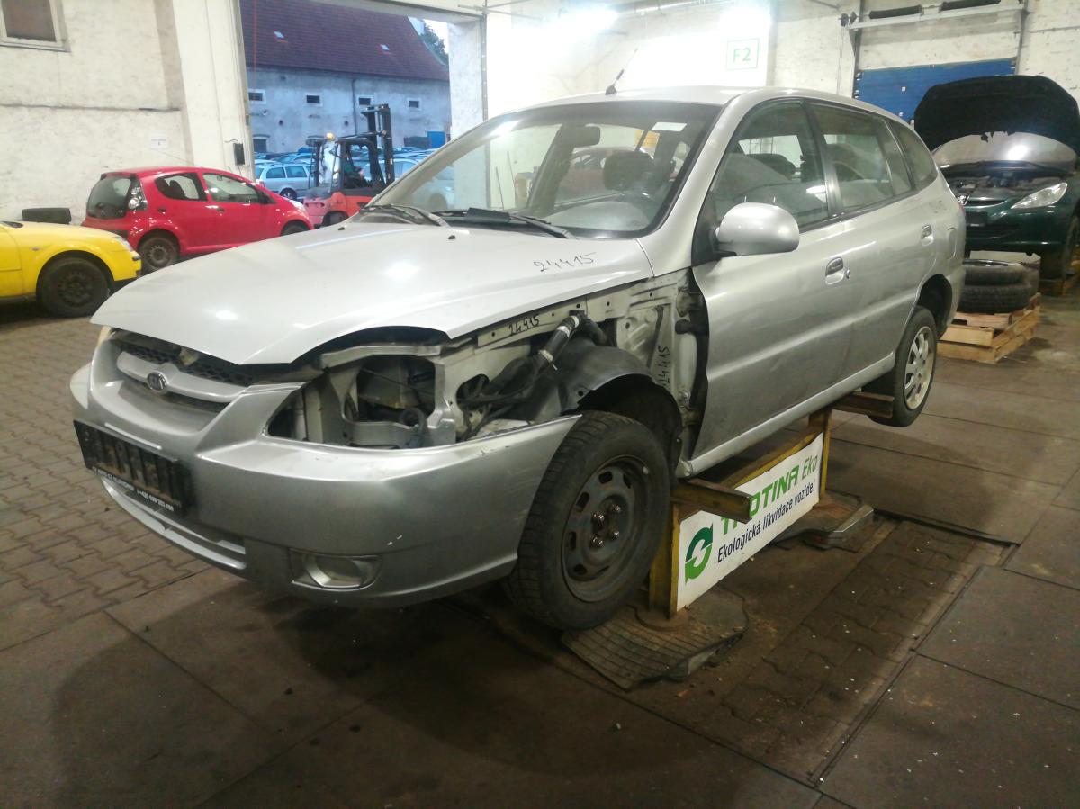 KIA RIO 2003