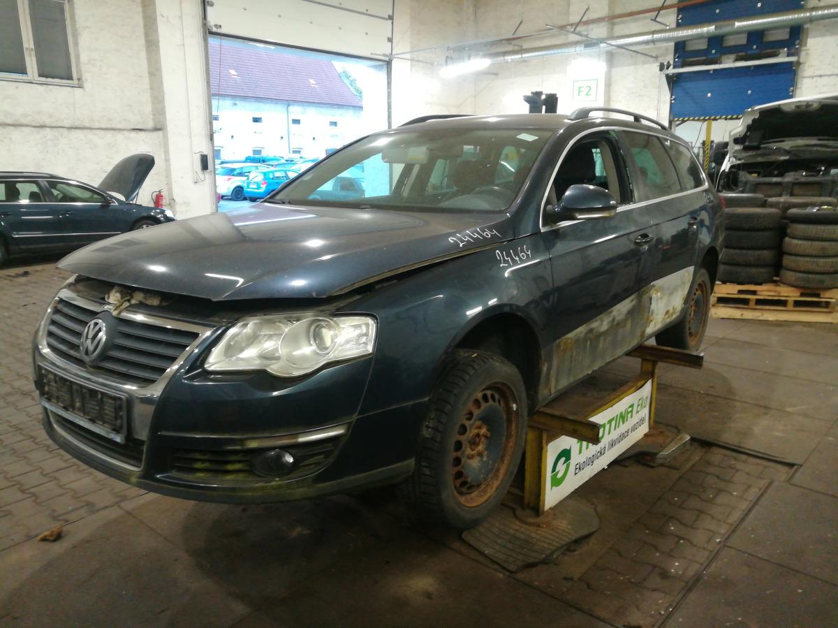 VOLKSWAGEN PASSAT 2005