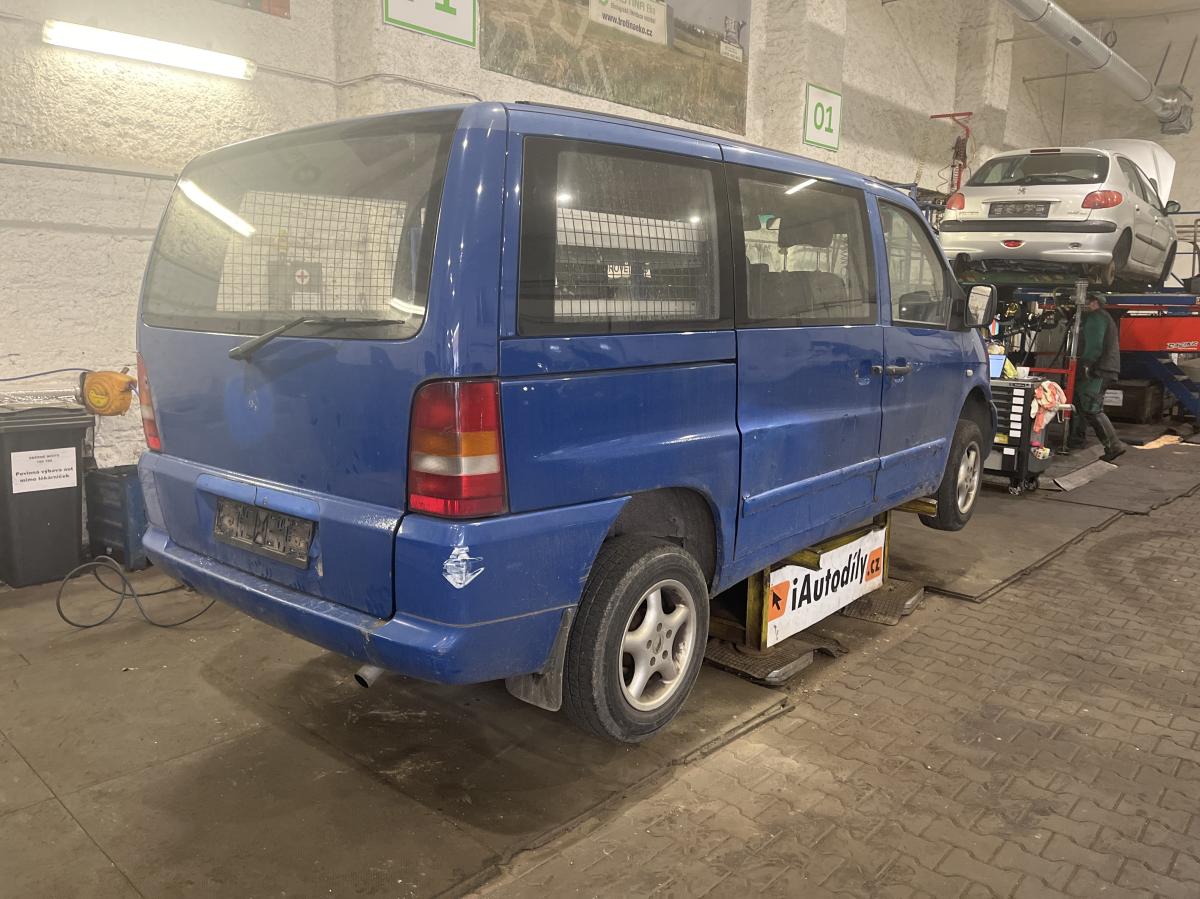 MERCEDES-BENZ VITO 2002