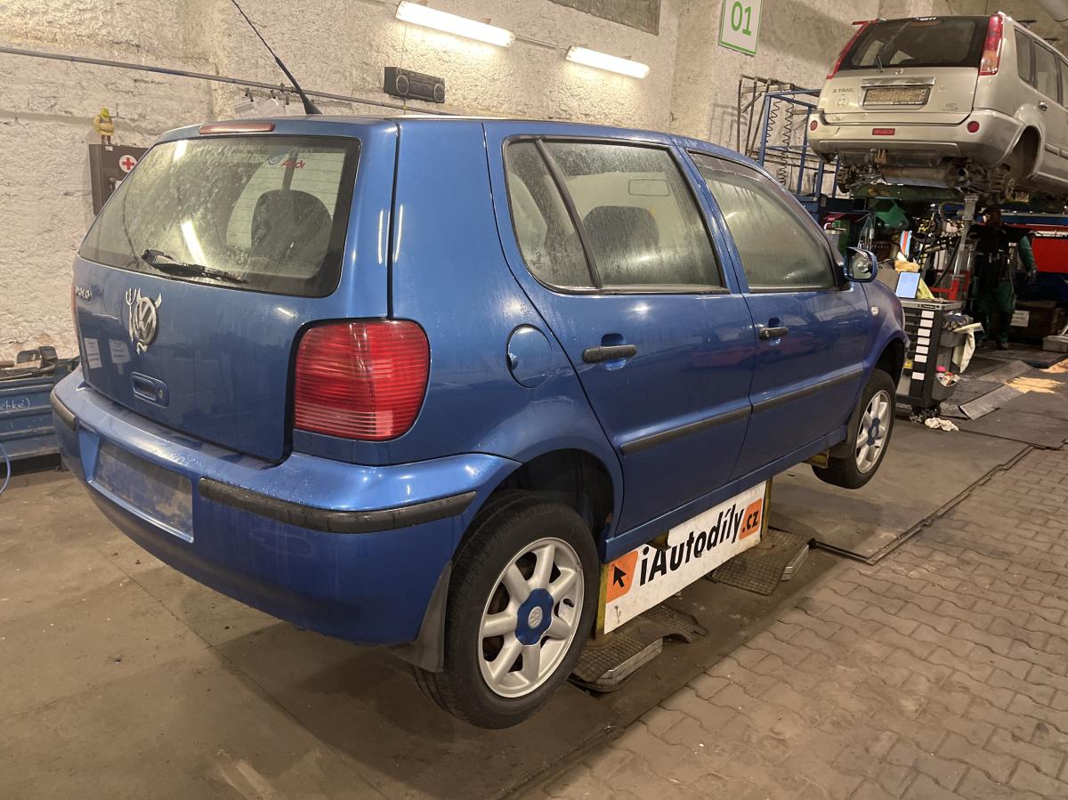 VOLKSWAGEN POLO 2001