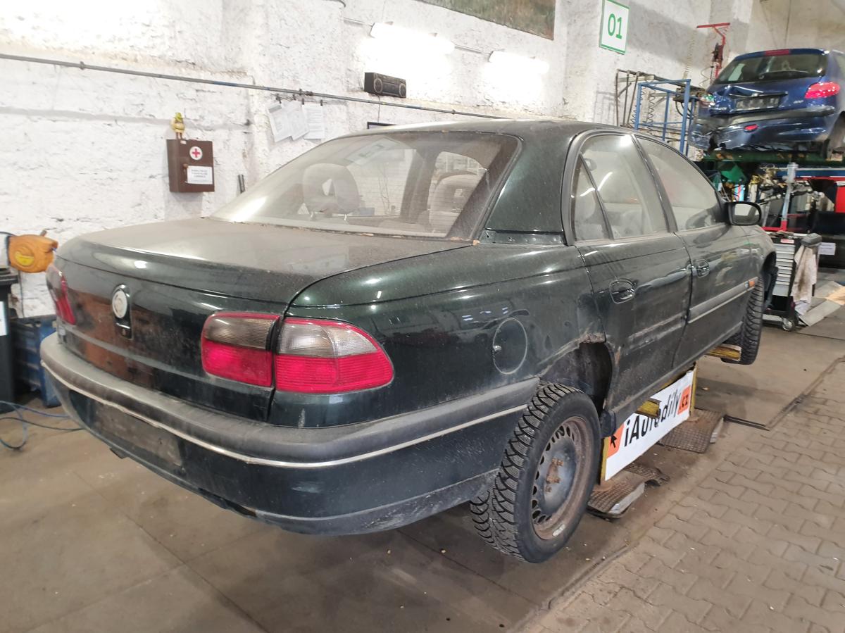 OPEL OMEGA 1995