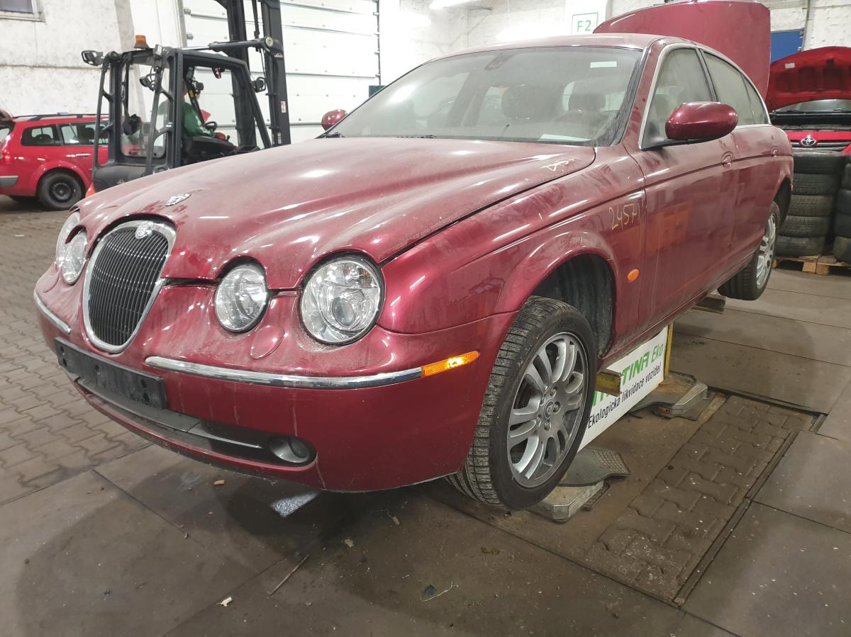 JAGUAR S-TYPE 2004