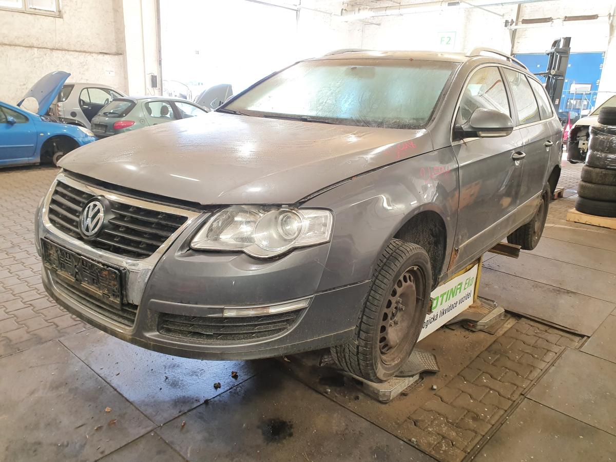 VOLKSWAGEN PASSAT VARIANT 2007