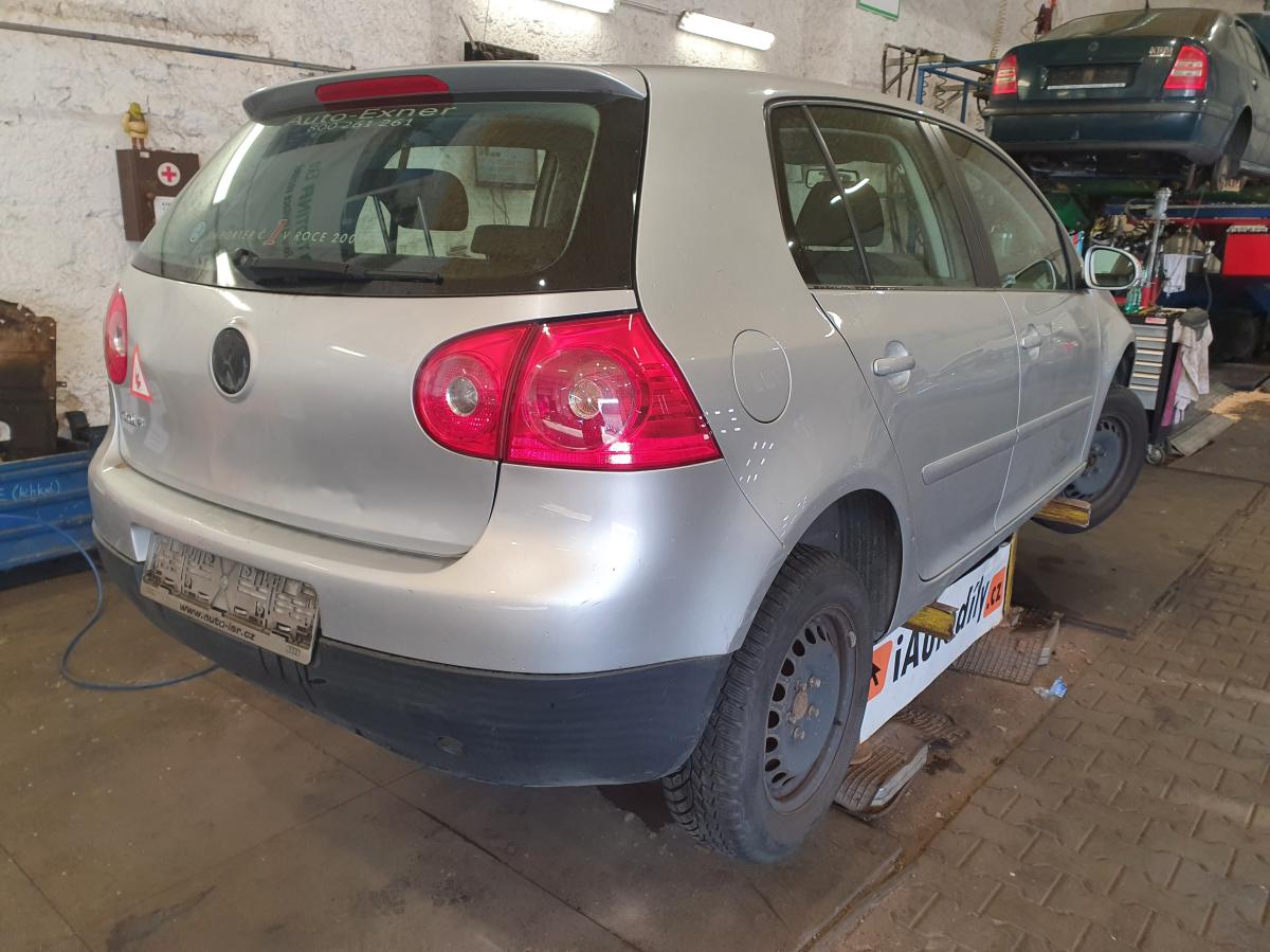 VOLKSWAGEN GOLF 2008