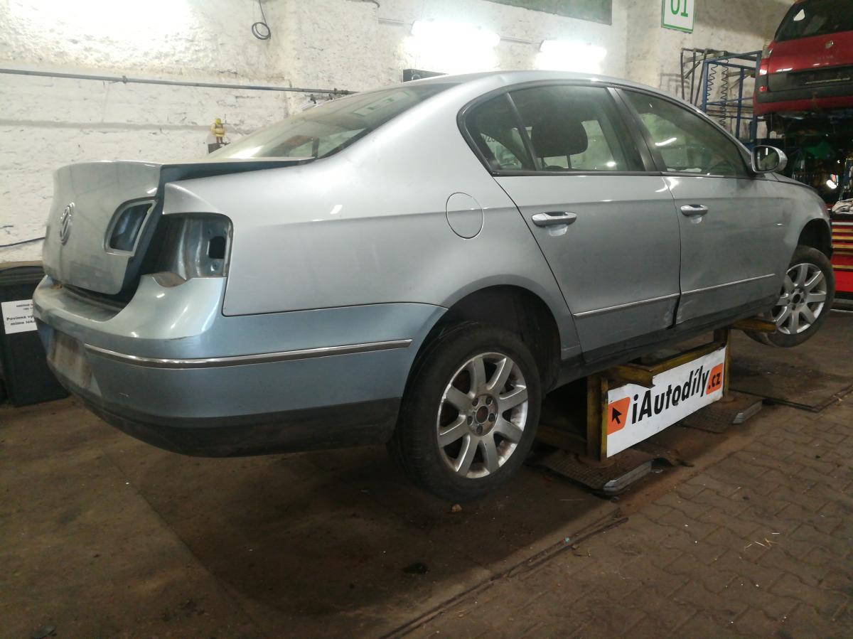 VOLKSWAGEN PASSAT 2007