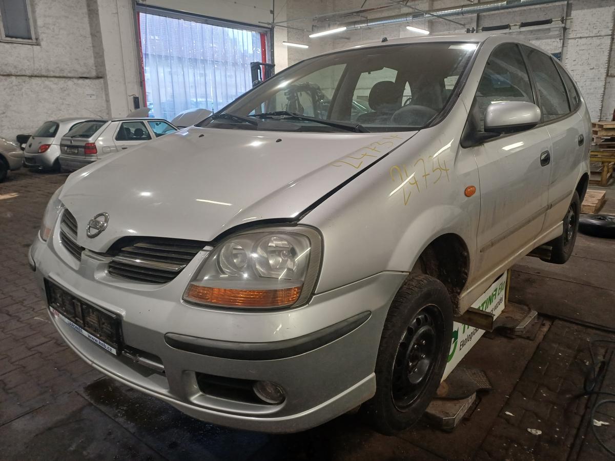 NISSAN ALMERA TINO 2004