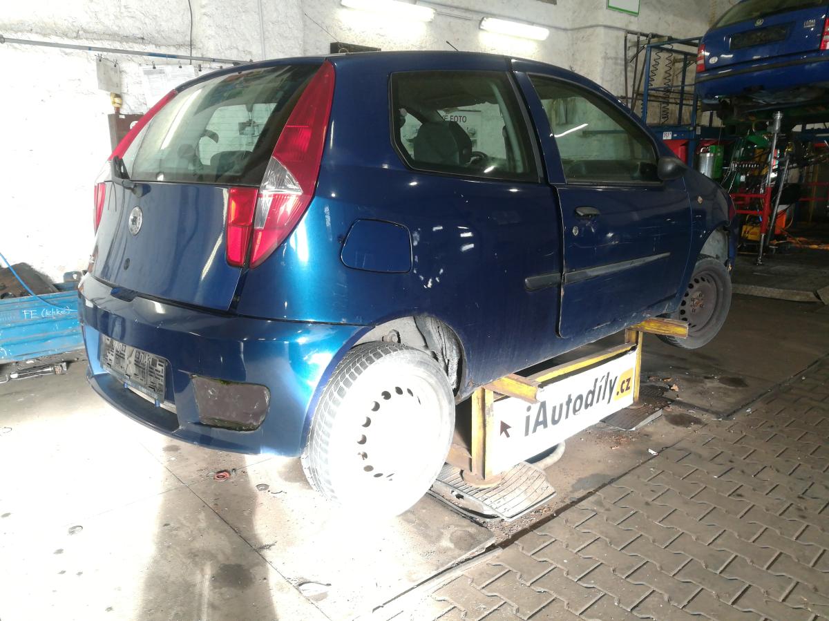 FIAT PUNTO 2004