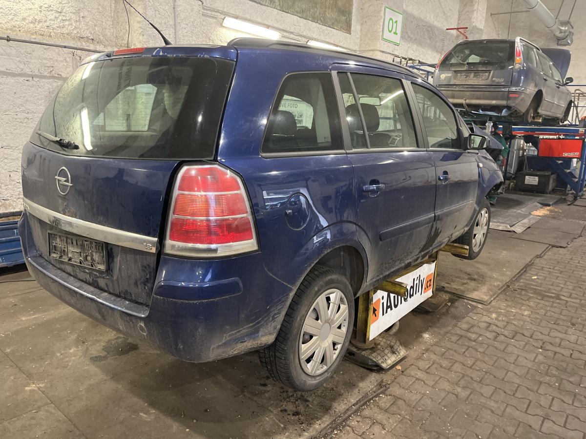 OPEL ZAFIRA 2006