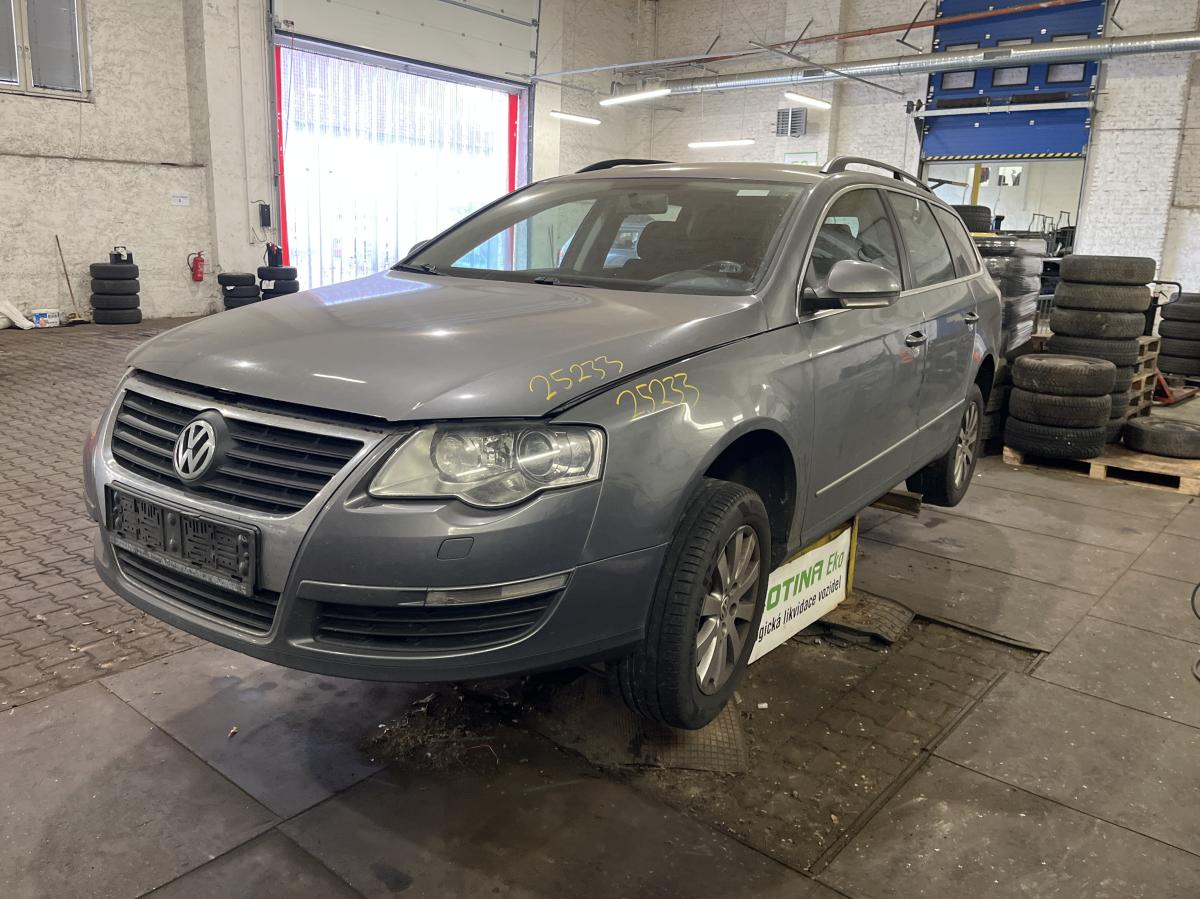 VOLKSWAGEN PASSAT VARIANT 2007