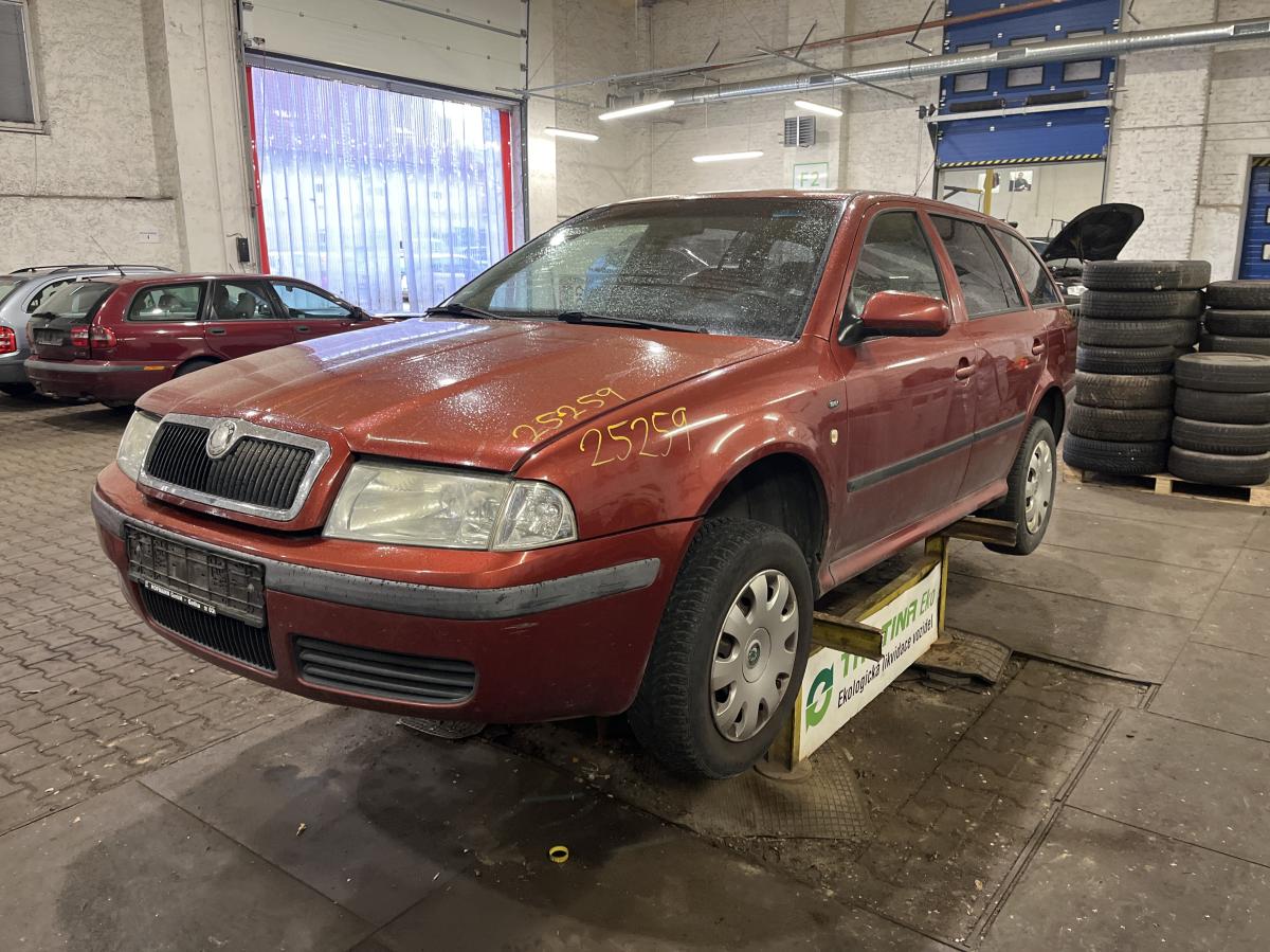 ŠKODA OCTAVIA 2001