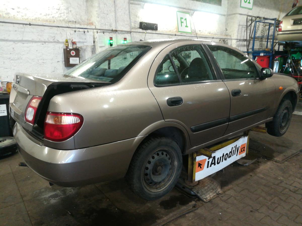 NISSAN ALMERA  2005