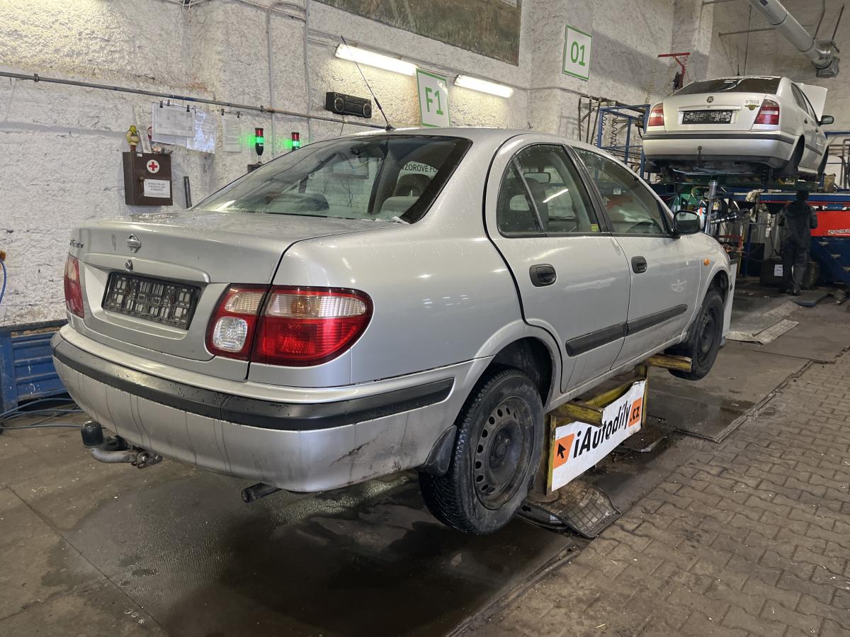 NISSAN ALMERA 2002